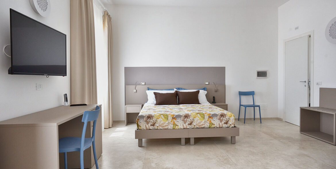 room-00-1